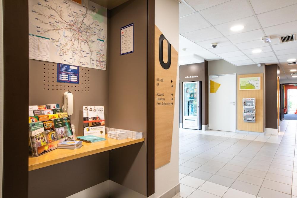 B&B Hotel Rennes Ouest Villejean Bagian luar foto