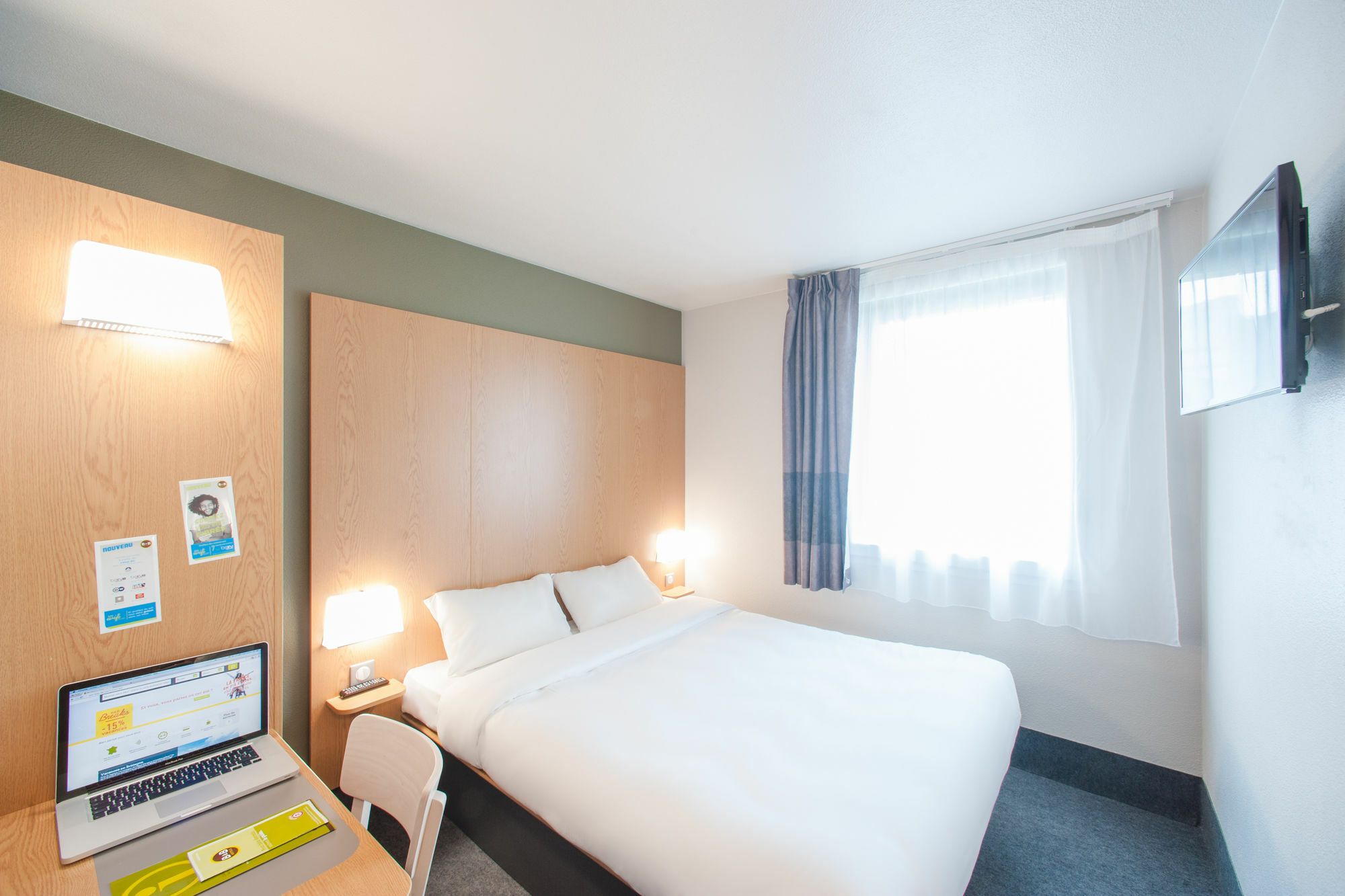 B&B Hotel Rennes Ouest Villejean Bagian luar foto